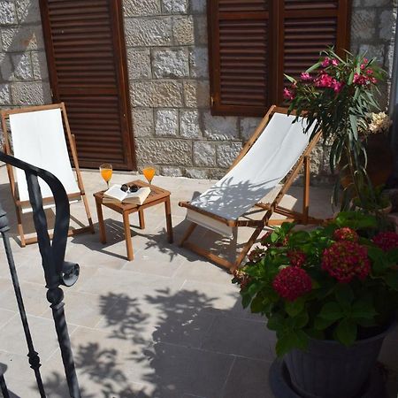 Sunset Villa ซัฟทัท ภายนอก รูปภาพ