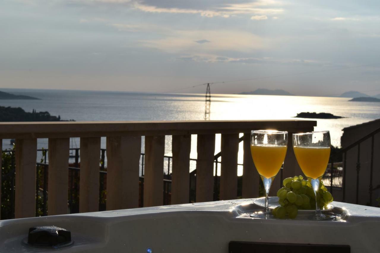 Sunset Villa ซัฟทัท ภายนอก รูปภาพ